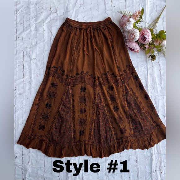 Vintage Vibe Brown Embroidered Long Skirt with Floral Patchwork - Picture 6 of 11
